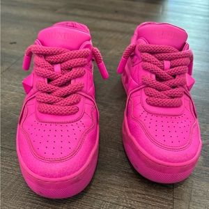 Valentino sneakers size 39